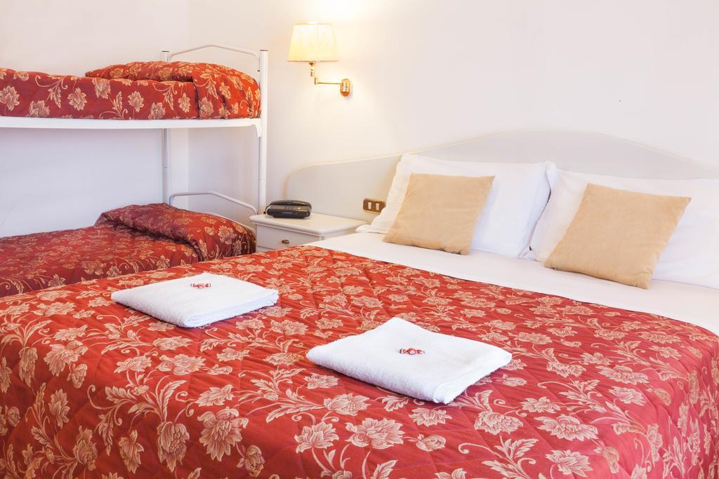 Hotel Le Rotonde Massaciuccoli Luaran gambar